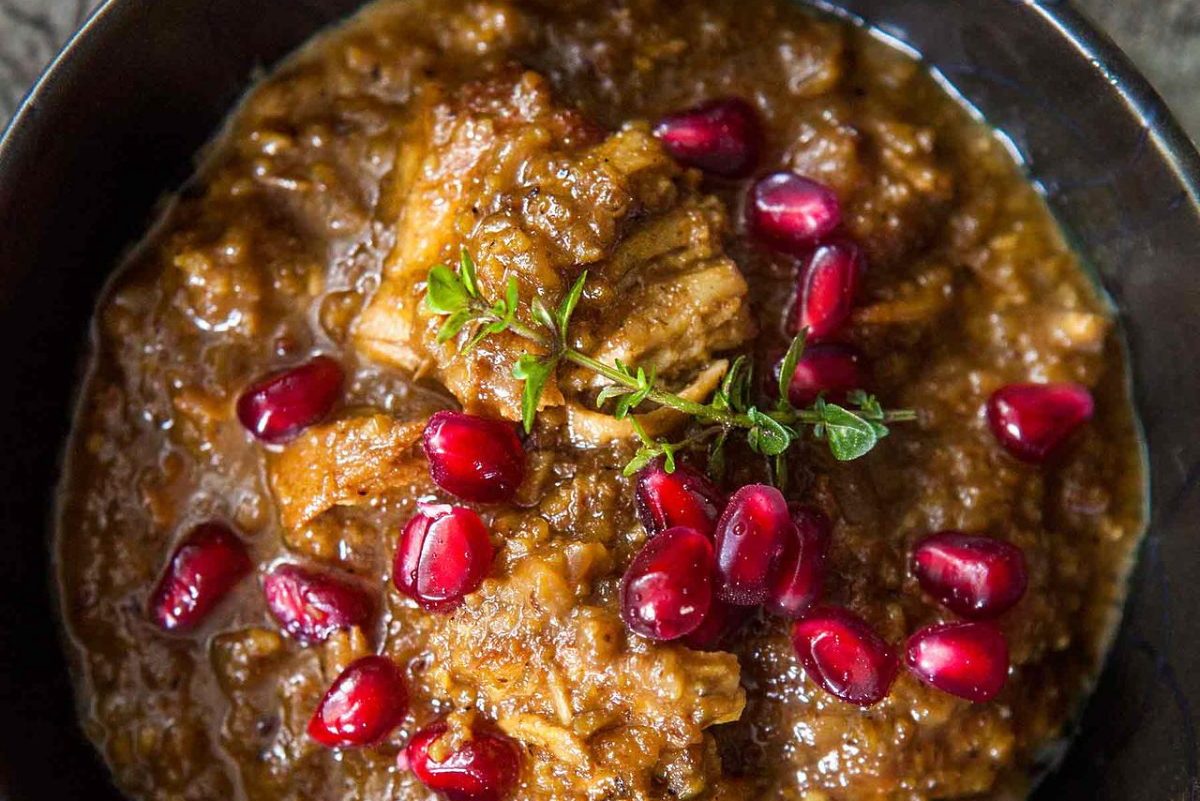 KhoreshFesenjan aka Pomegranate Stew with Chicken